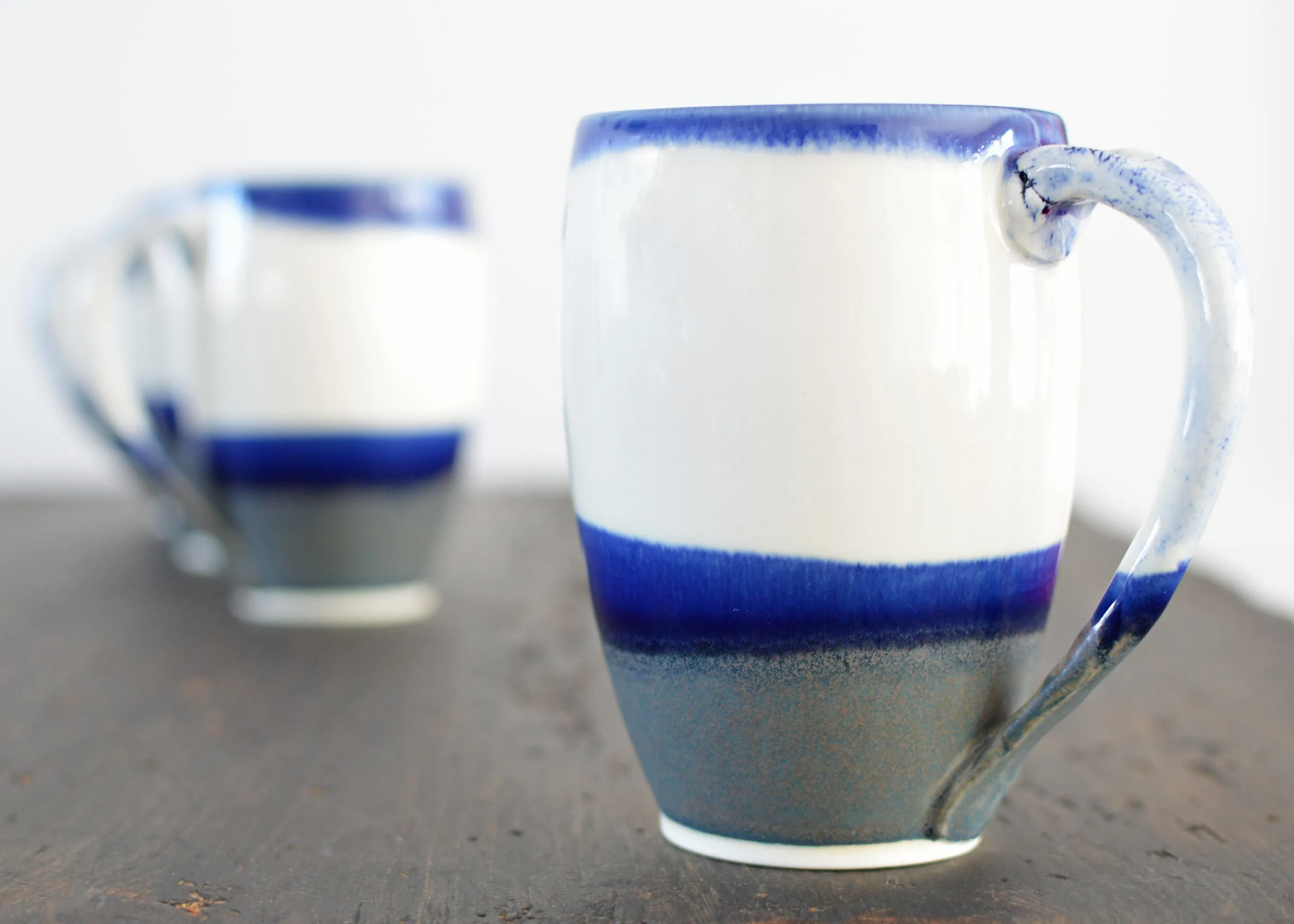 01-B Blue Rounded Mug