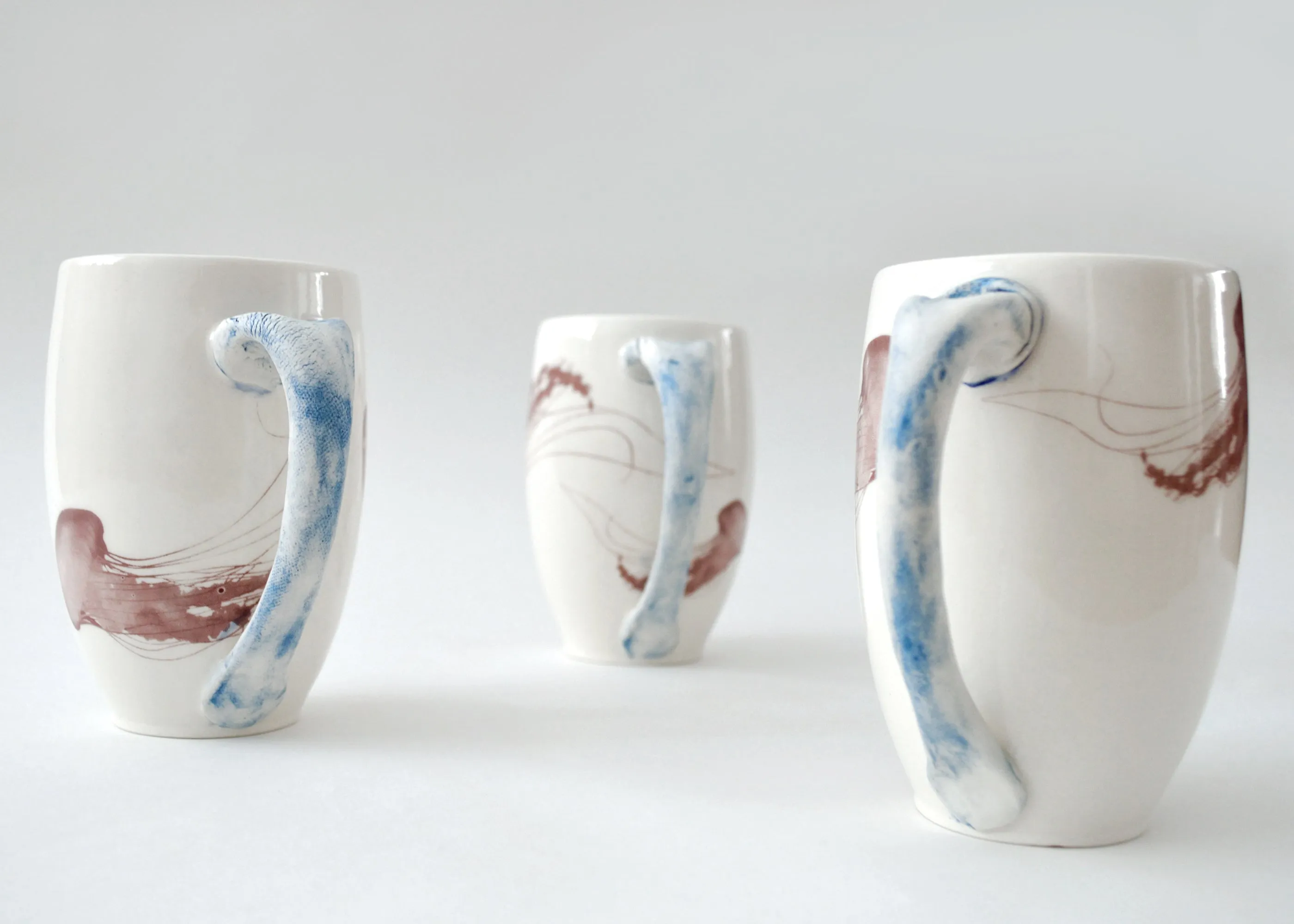 01-M Jellyfish Rounded Mug