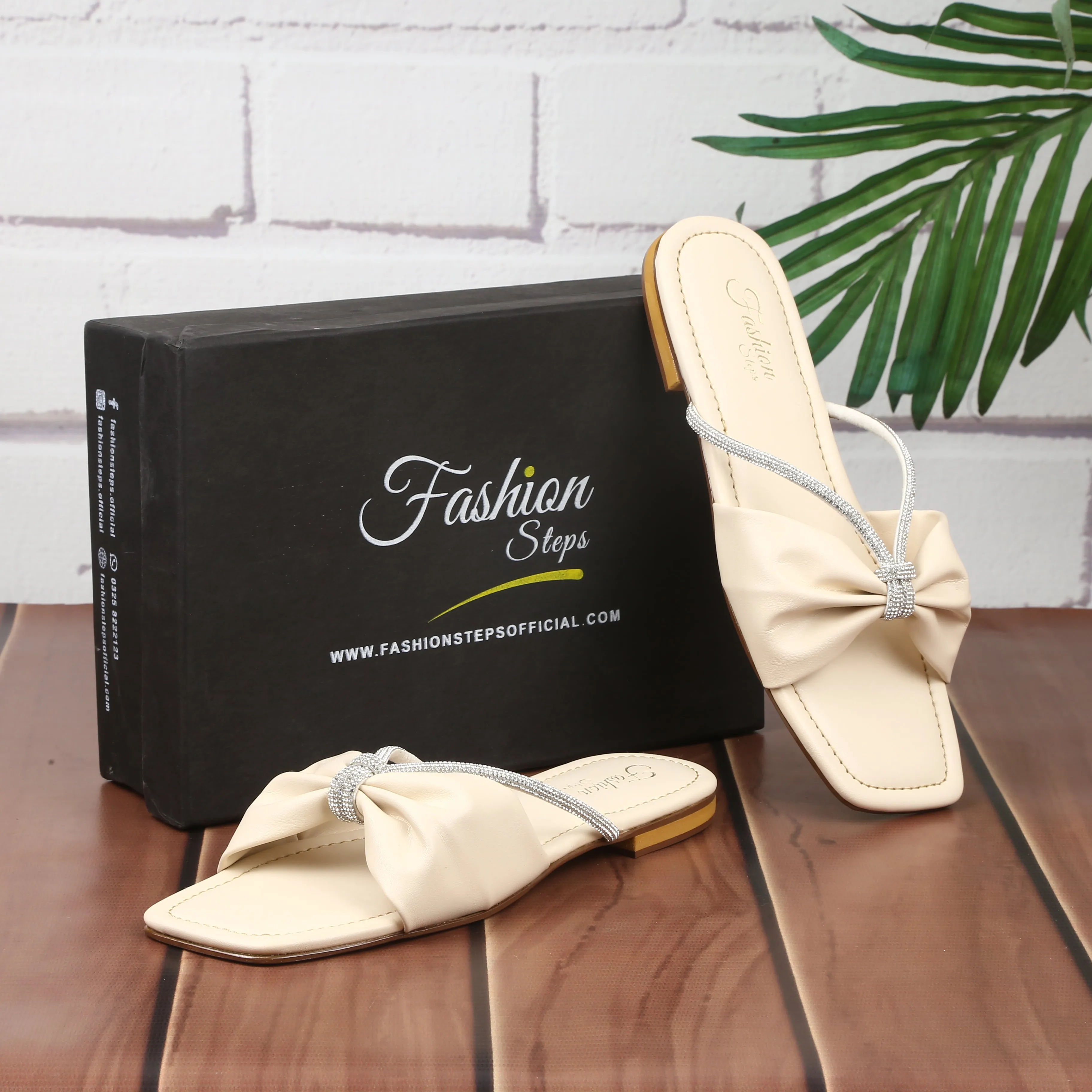 Crystal  flat slipper