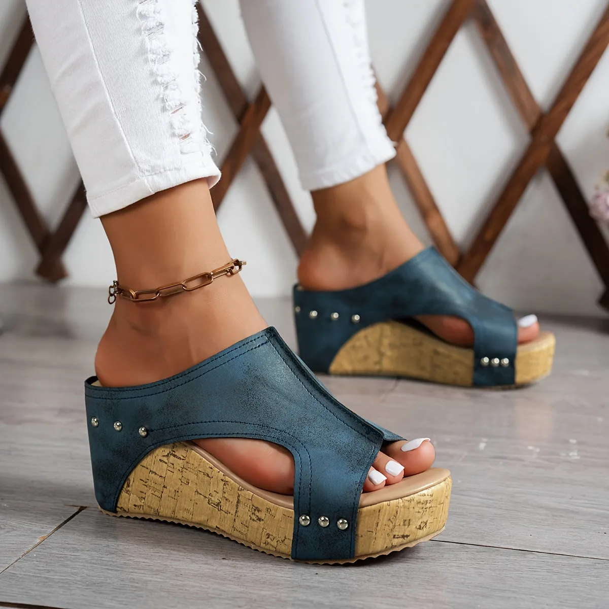 Debbie - Casual leather orthopedic sandals
