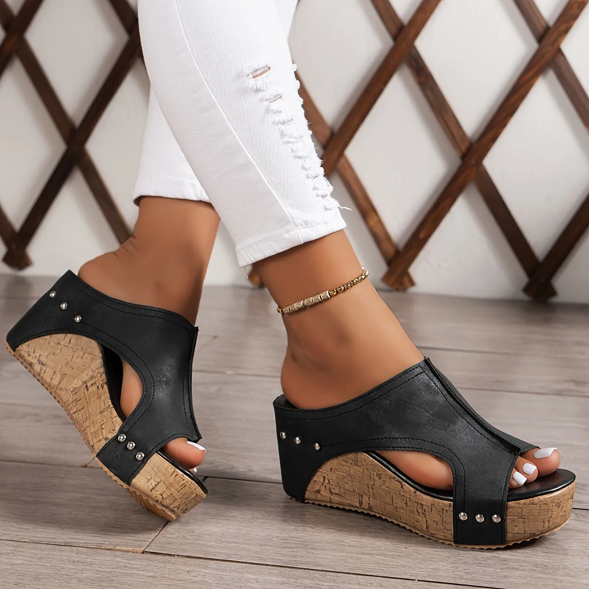Debbie - Casual leather orthopedic sandals