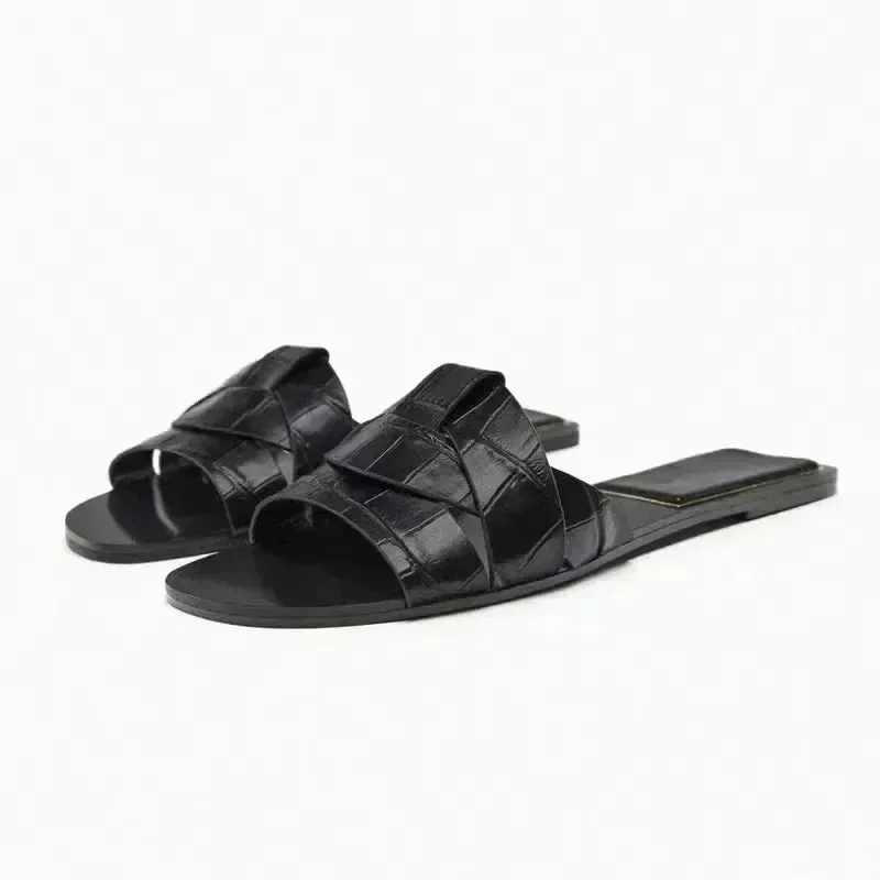 Designer Brand Flat Slippers - Woven Comfortable Casual Bottom Slippers for Women, Summer New Collection