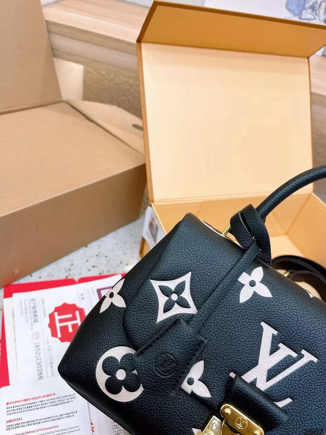 Fashion LV