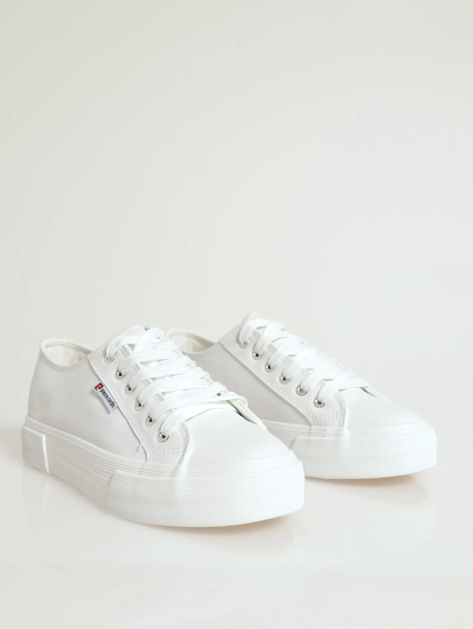 Ladies Basic Lace-Up Platform Sneaker - White