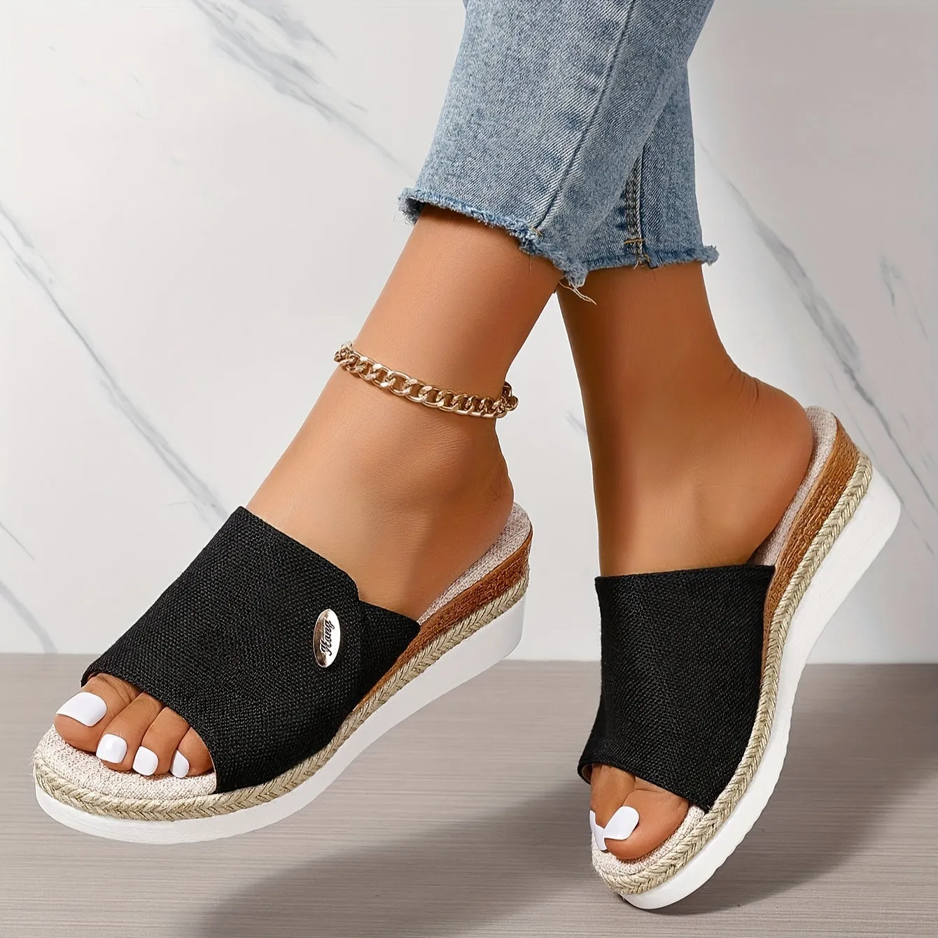 Linda - Casual leather orthopedic sandals