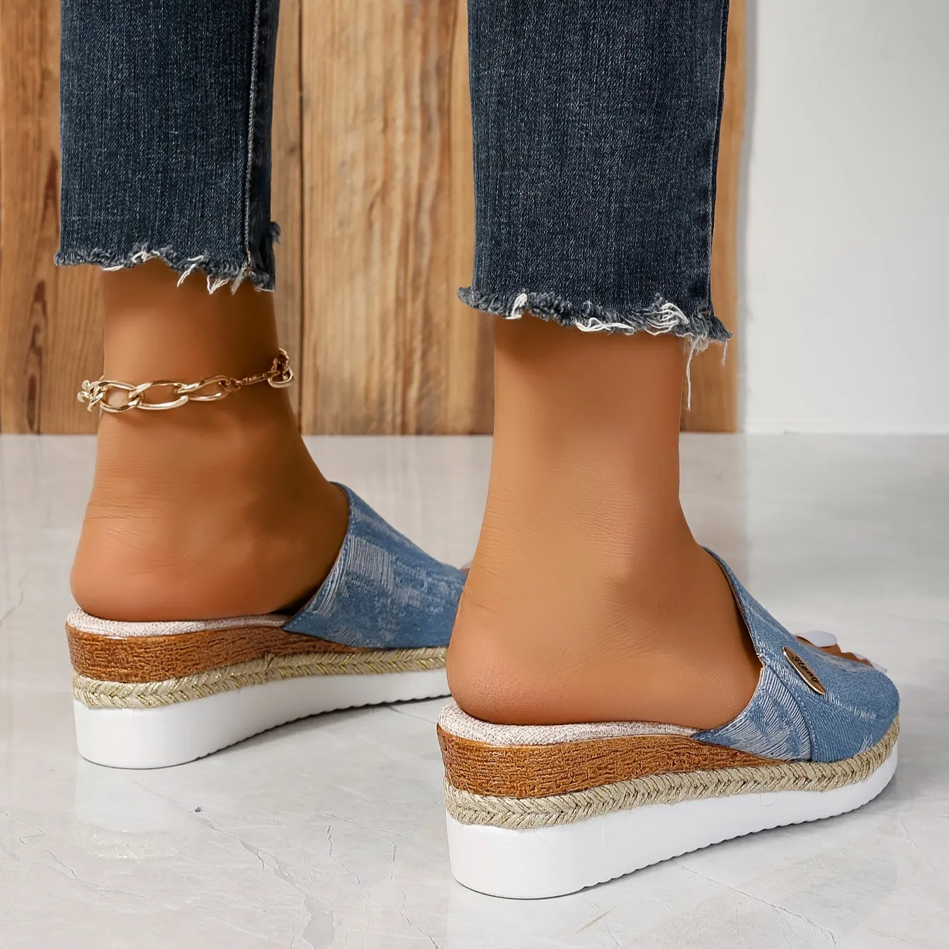 Linda - Casual leather orthopedic sandals