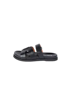 MINDY FLAT SANDALS - BLACK