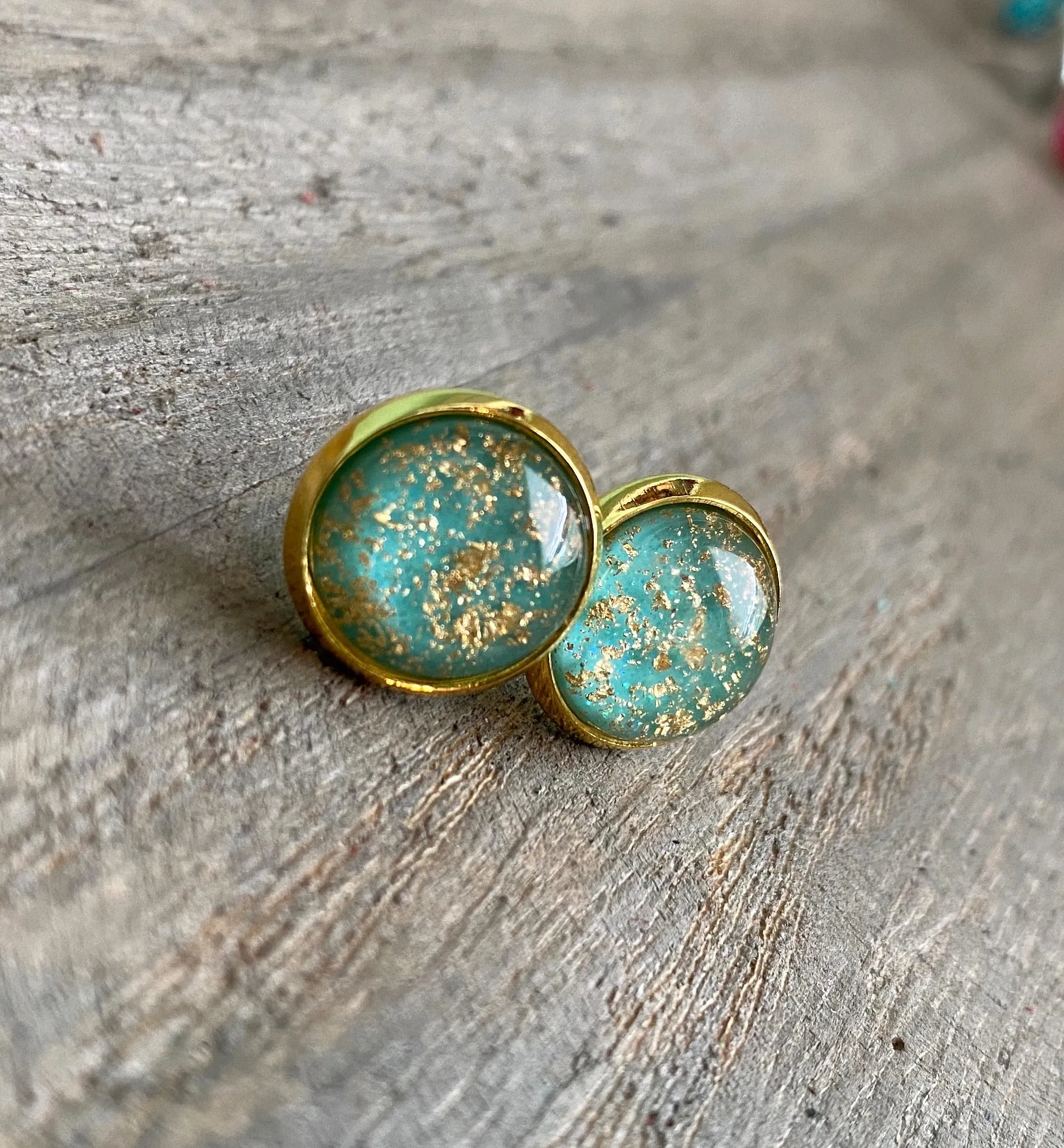 MULTIPLE COLORS: Gold-Flecked Stud Earrings