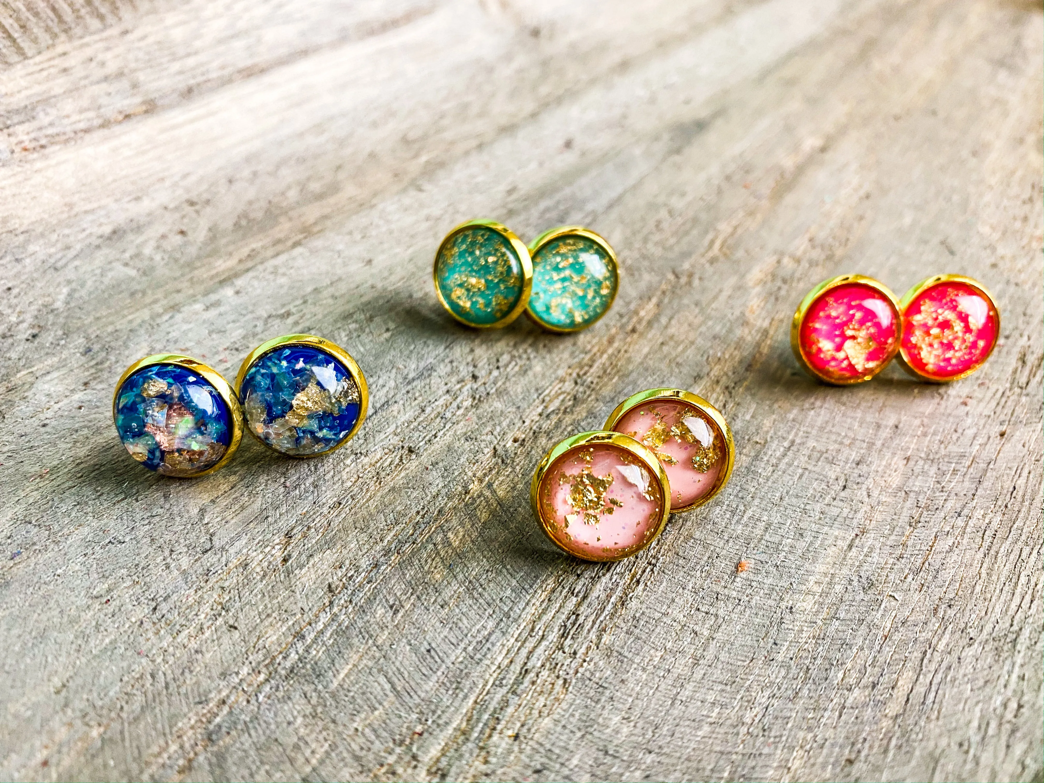 MULTIPLE COLORS: Gold-Flecked Stud Earrings