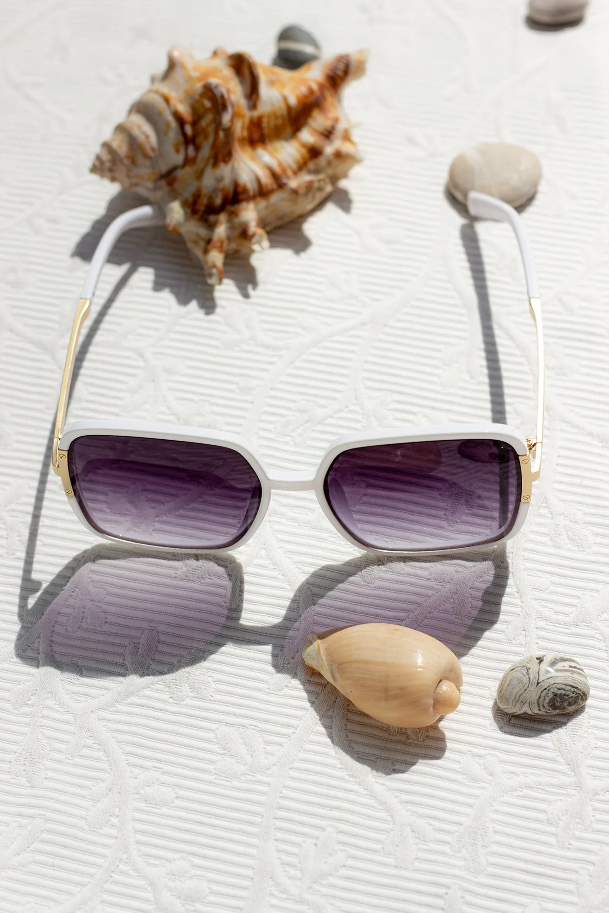 Oversized Rounded Square Screw Detail Sunglasses