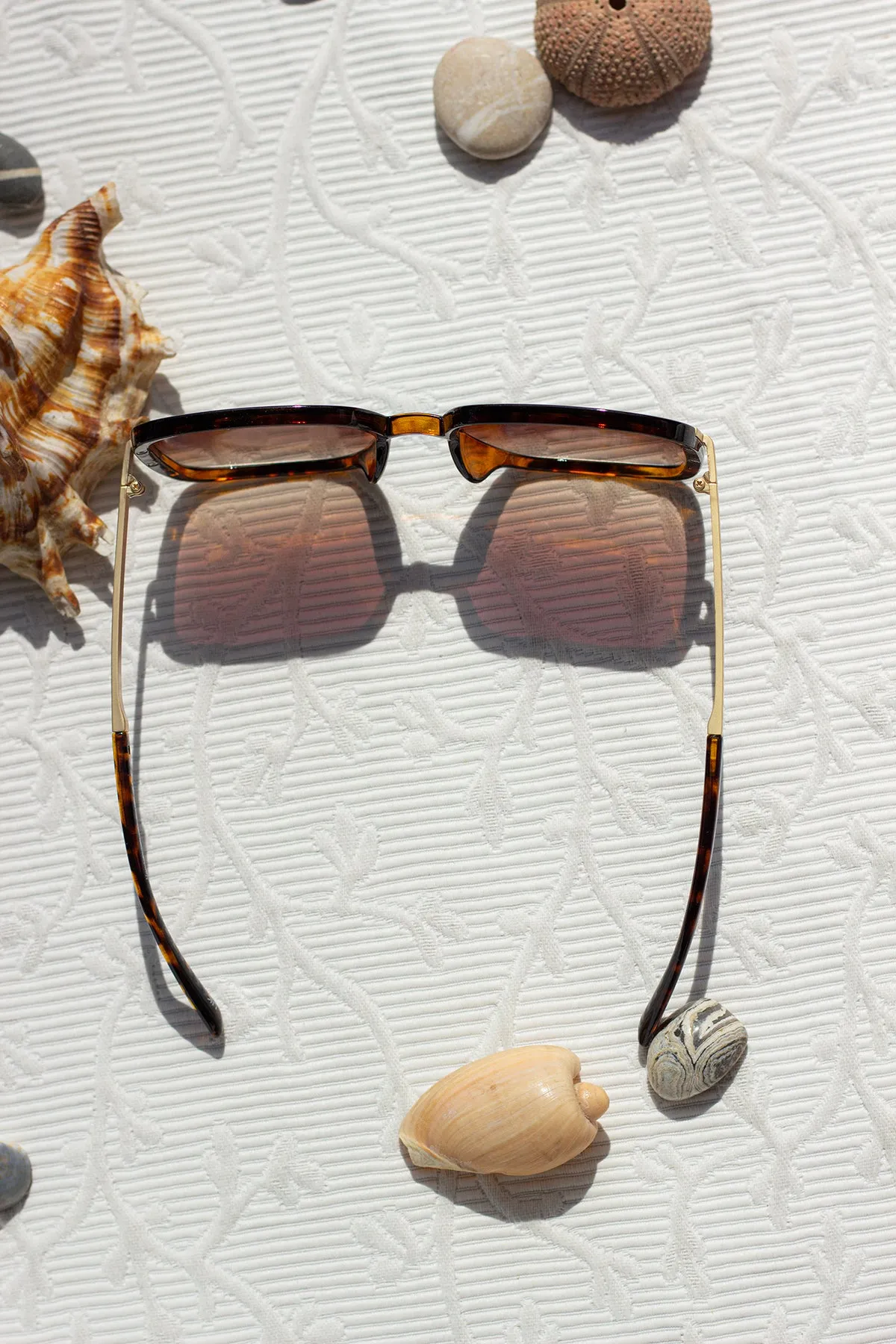 Oversized Rounded Square Screw Detail Sunglasses