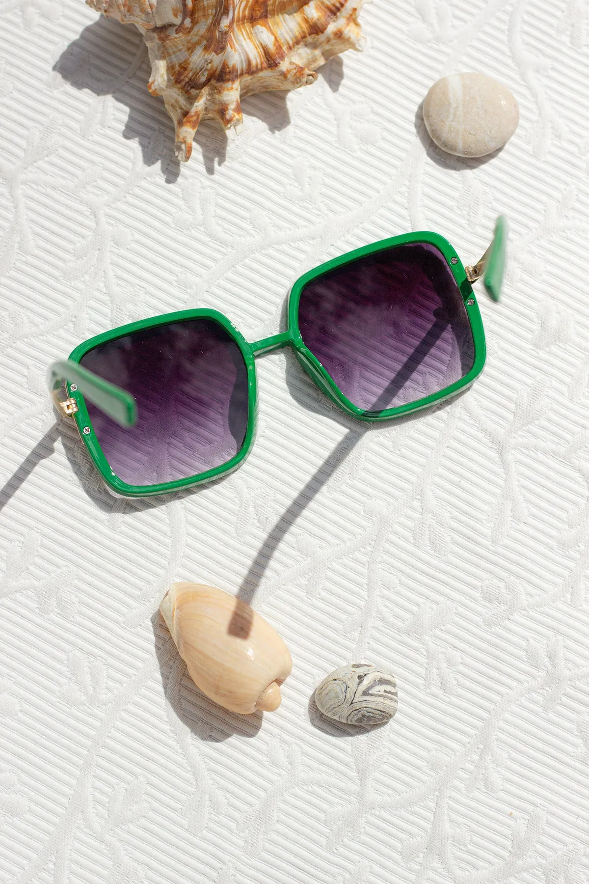 Oversized Rounded Square Screw Detail Sunglasses