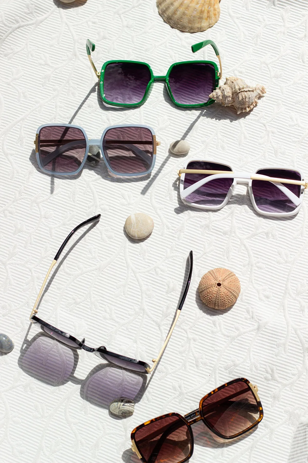 Oversized Rounded Square Screw Detail Sunglasses
