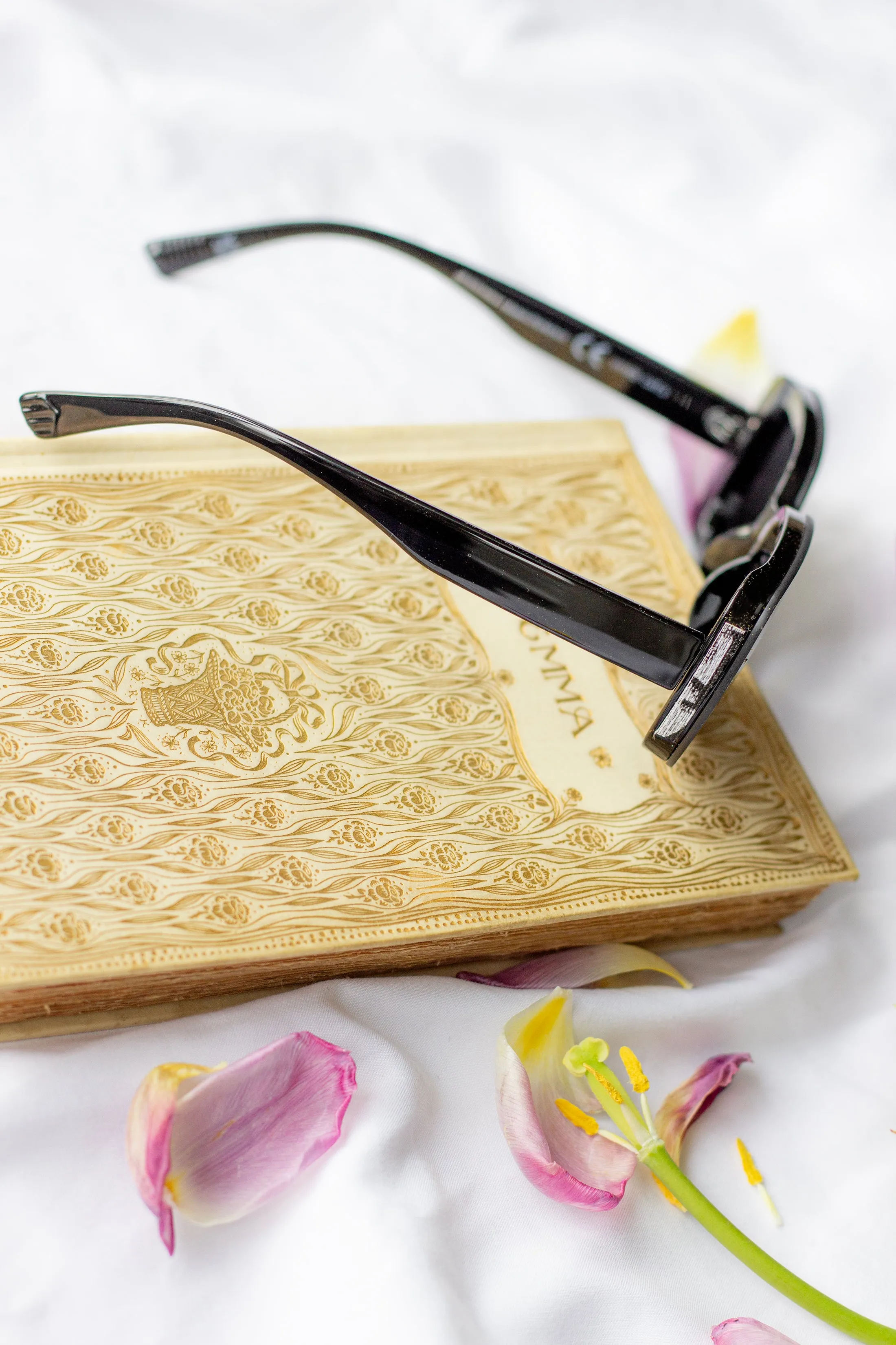 Rectangle Front Lens Side Texture Sunglasses