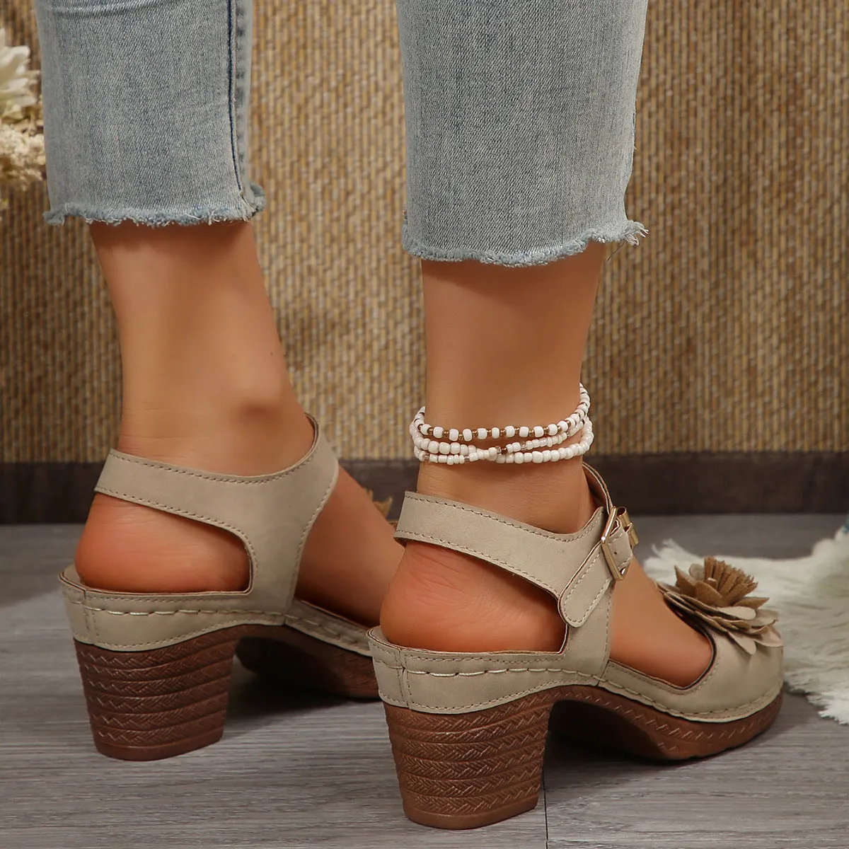 RivetBloom Platform Sandals