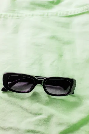 Rounded Rectangle 90s Look Sunglasses