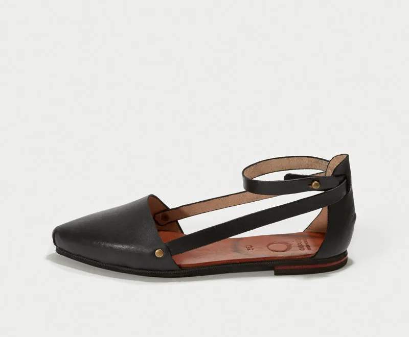 Shoe 52 by Caboclo - BLACK