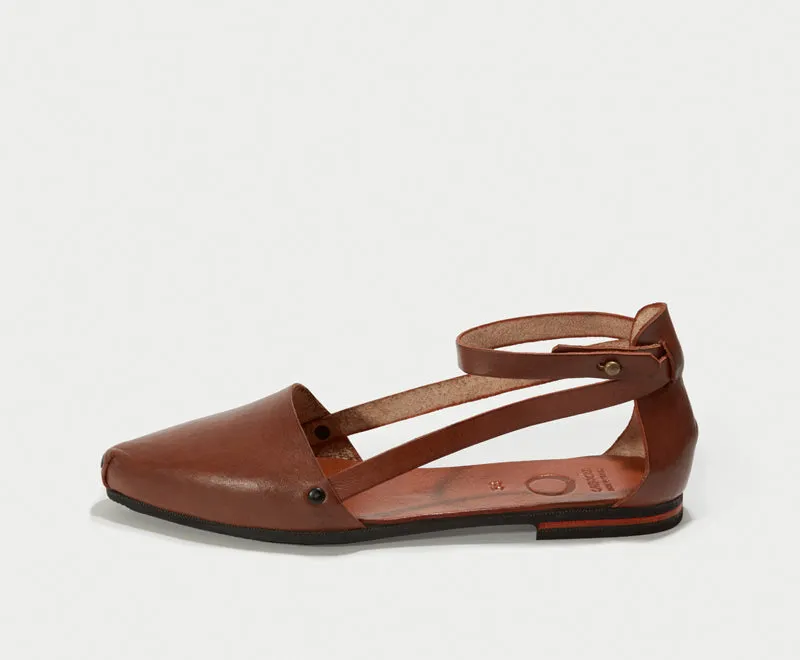 Shoe 52 by Caboclo - BROWN