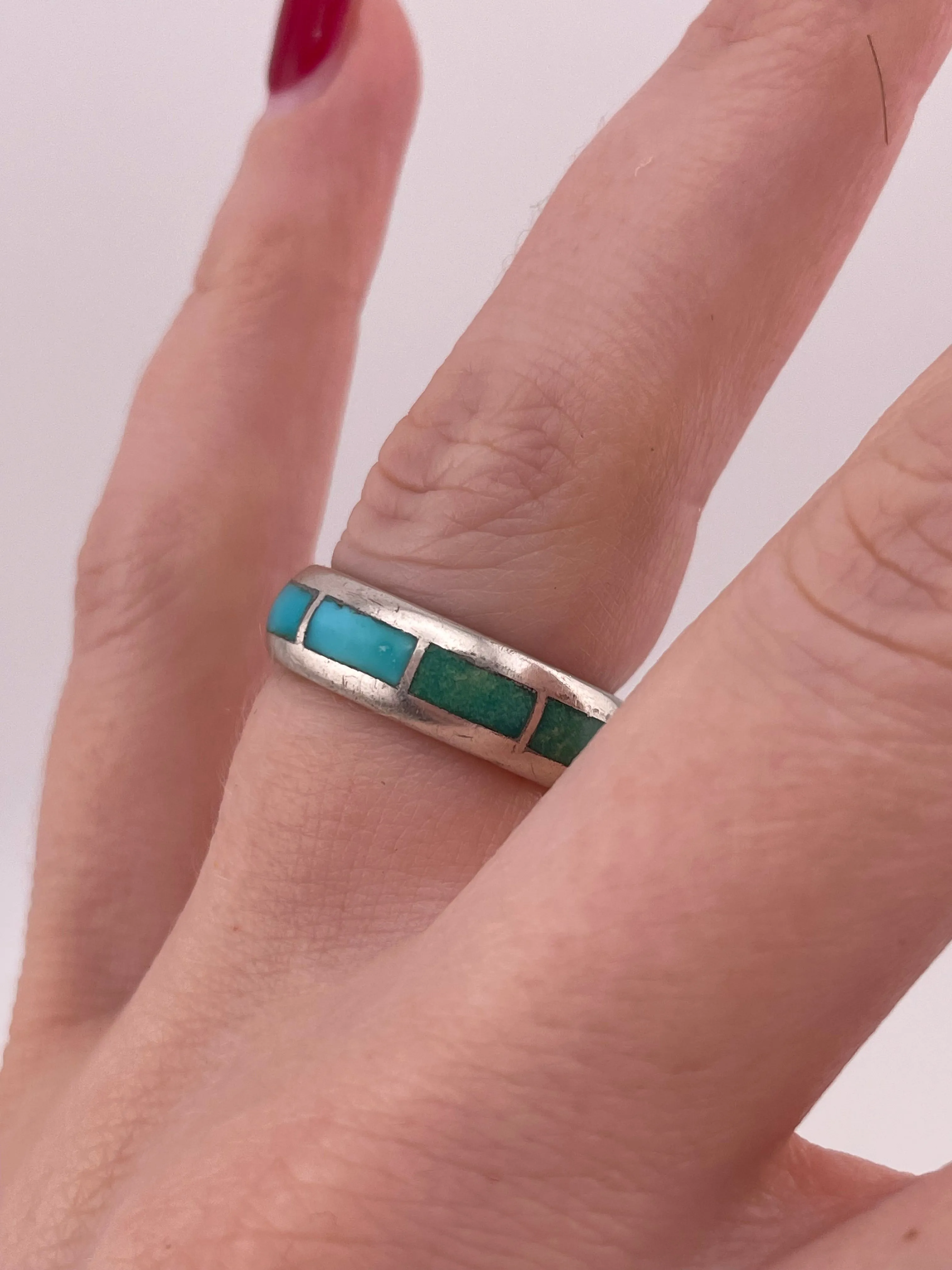 size 5.75 sterling silver turquoise inlay rounded band ring