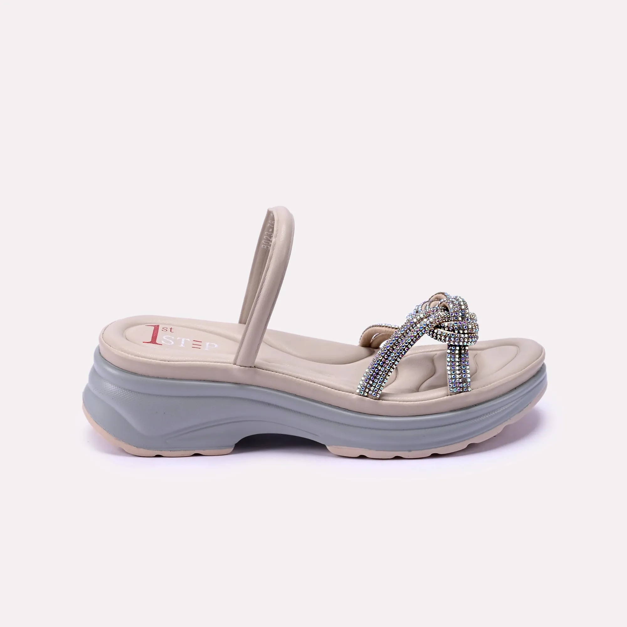 SLIPPER 0412241