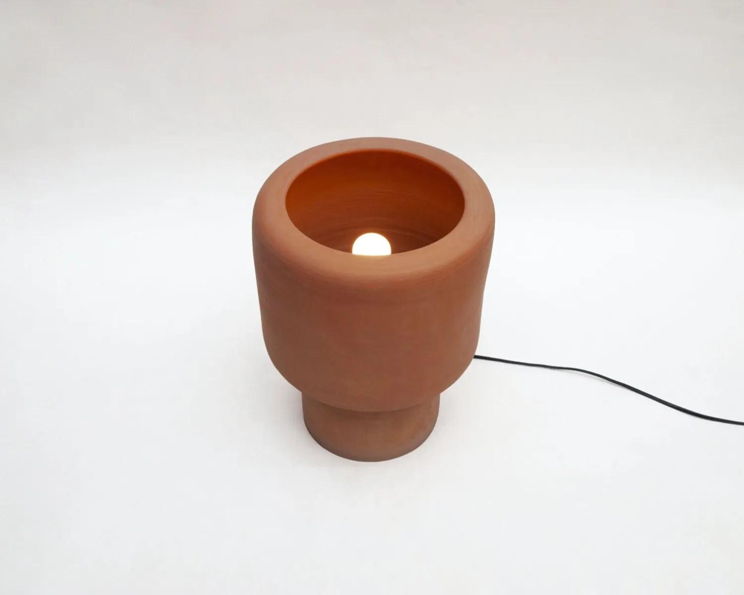 Well Rounded Table Lamp (Large)